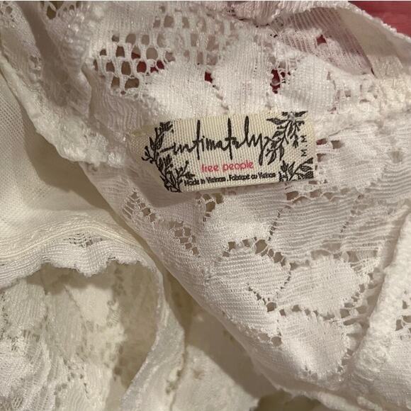 NEW Free People Intimately FP Avery Lace Bodysuit Size Medium - Picture 5 of 7